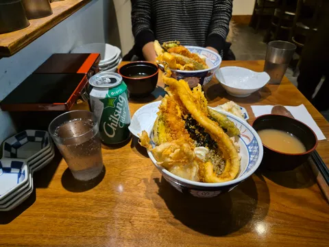 Tendon Sikdang Photos